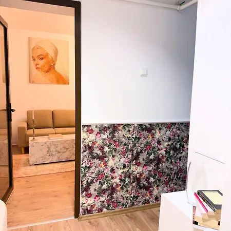 Apartment Rose By Ioana *