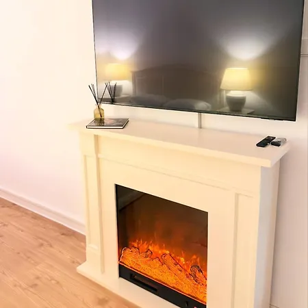 Apartment Rose By Ioana Bucharest